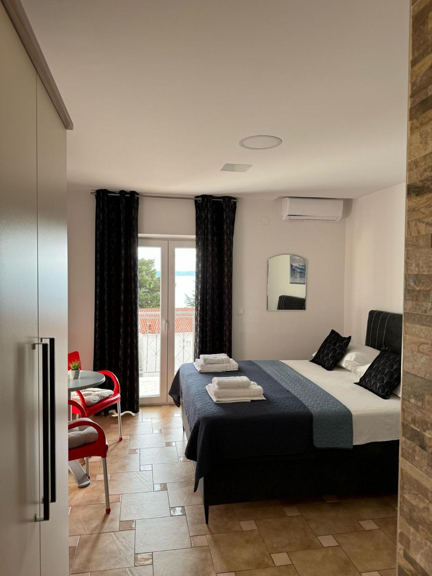 Villa Simovic Apartments Baska Voda Exterior photo