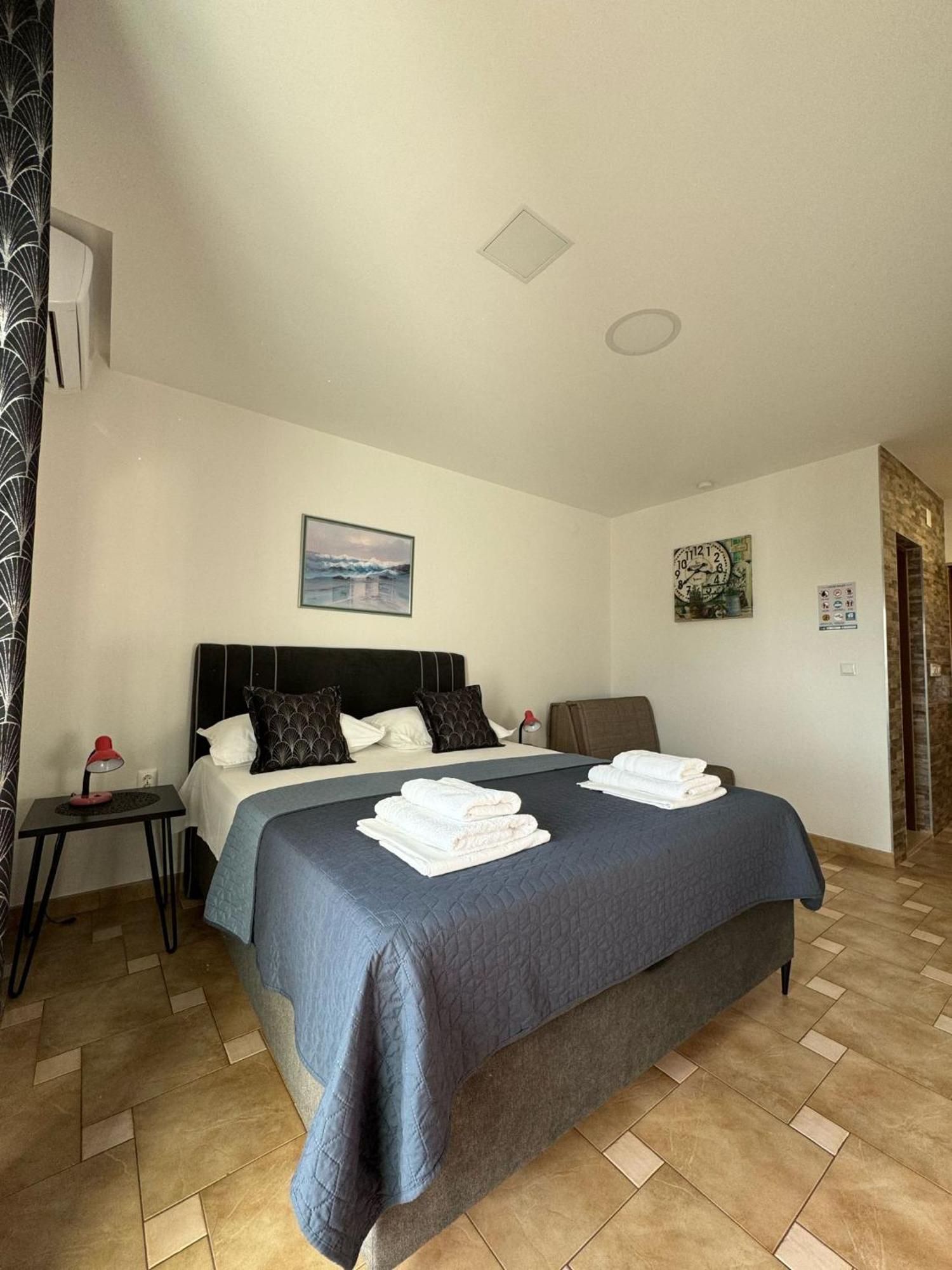 Villa Simovic Apartments Baska Voda Exterior photo