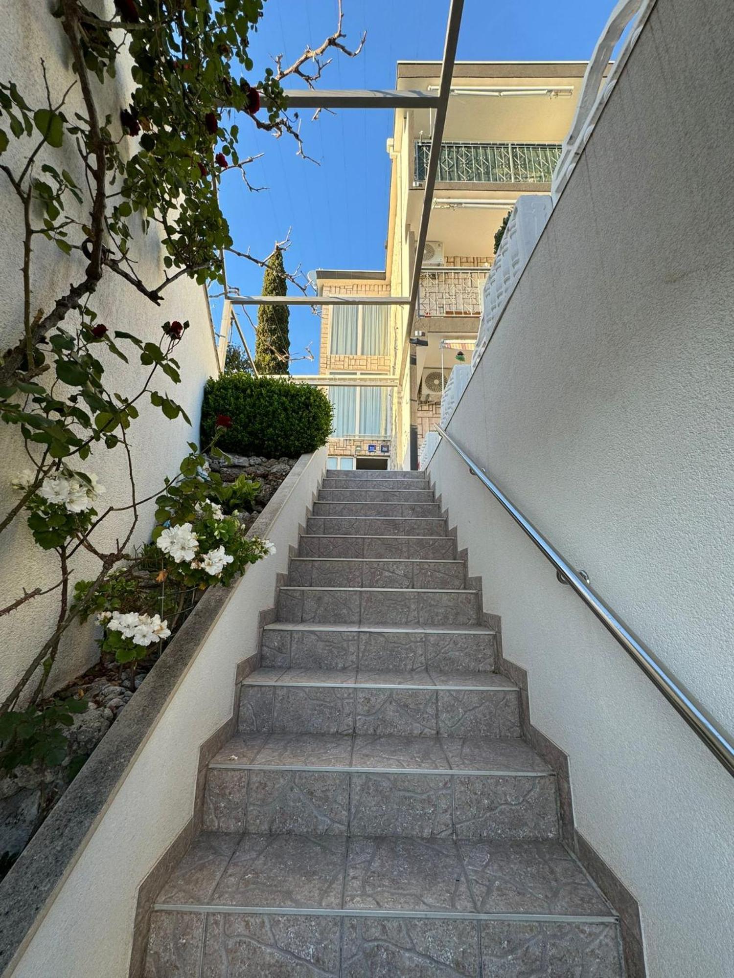 Villa Simovic Apartments Baska Voda Exterior photo