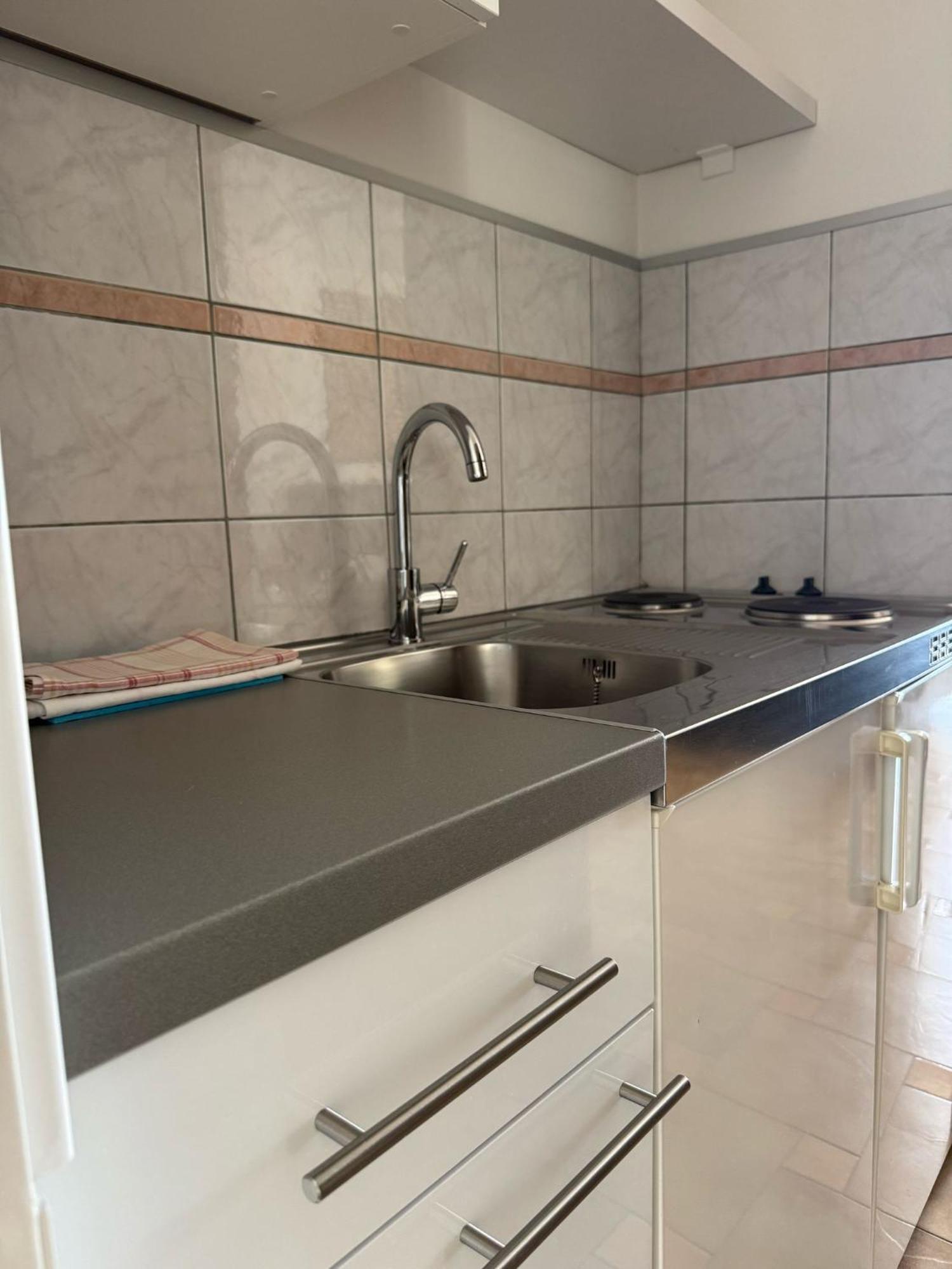 Villa Simovic Apartments Baska Voda Exterior photo